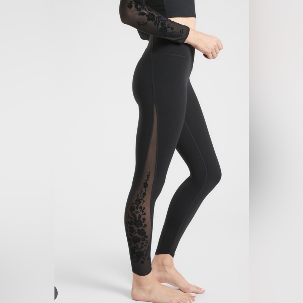 Athleta Velvet Rose Leggings